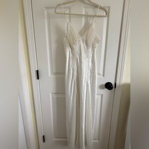 Victoria Secret Dreamy White Satin Slip/Gown SZ XS